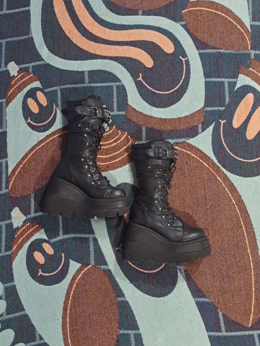 🌈DEMONIA BLACK LACE-UP PLATFORM BOOT-6